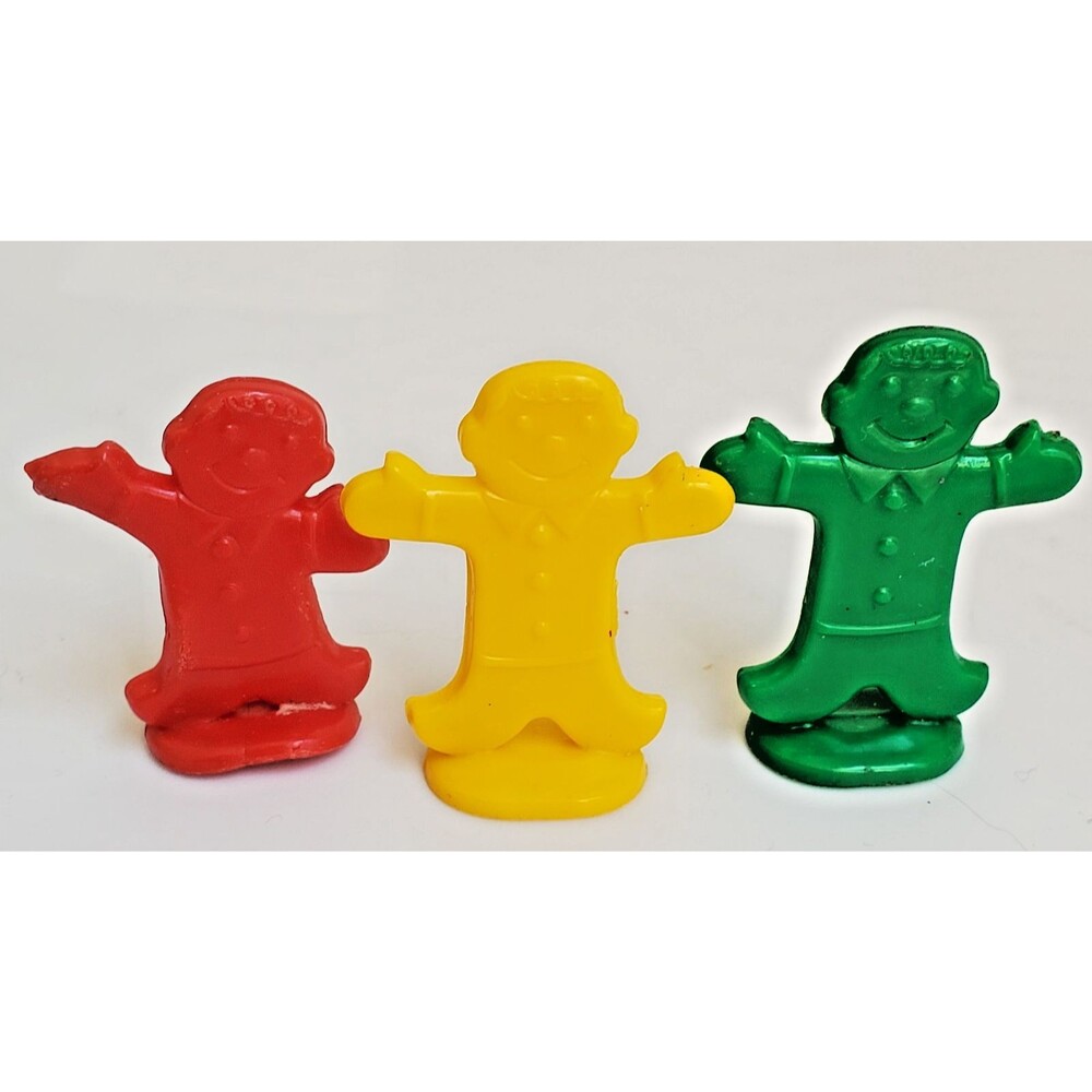CANDY LAND BOARD GAME Figures 3 Playing Pieces Gingerbread Man Tokens 1955 Flaw